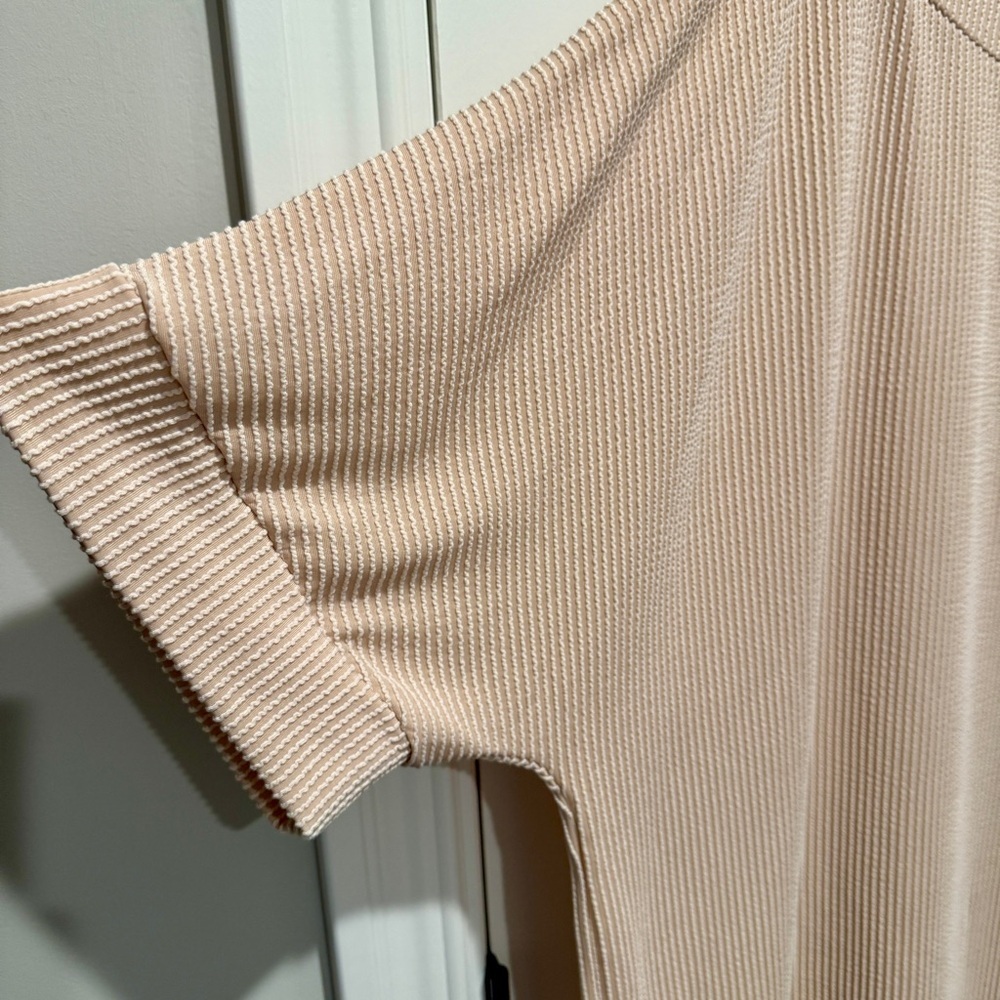 Ribbed Knit Top Beige Tan Oversized - Picture 3 of 7